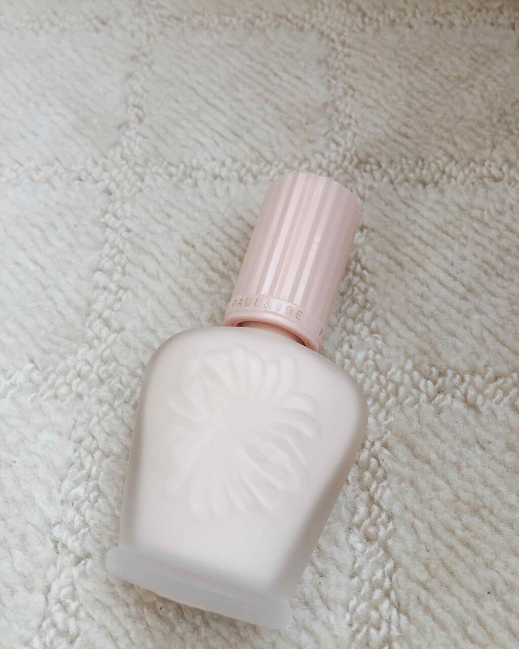 フローレス ルミエール ラディアンス パーフェクティング クッション 2W1/ローラ メルシエ/クッションファンデーションを使ったクチコミ（3枚目）