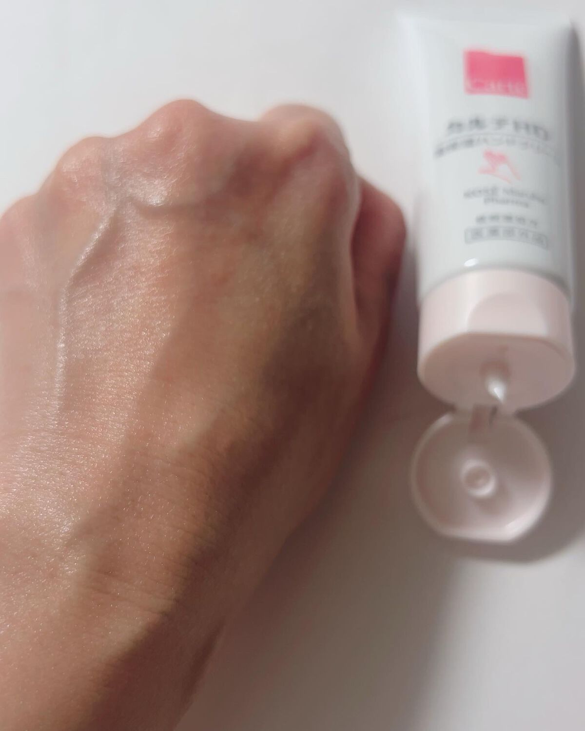 モイスチュア ハンドクリーム 100g/カルテHD/ハンドクリームを使ったクチコミ（3枚目）