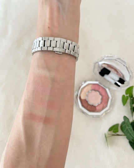 ジルスチュアート ブルームクチュール アイズ/JILL STUART/アイシャドウパレットを使ったクチコミ(4枚目)