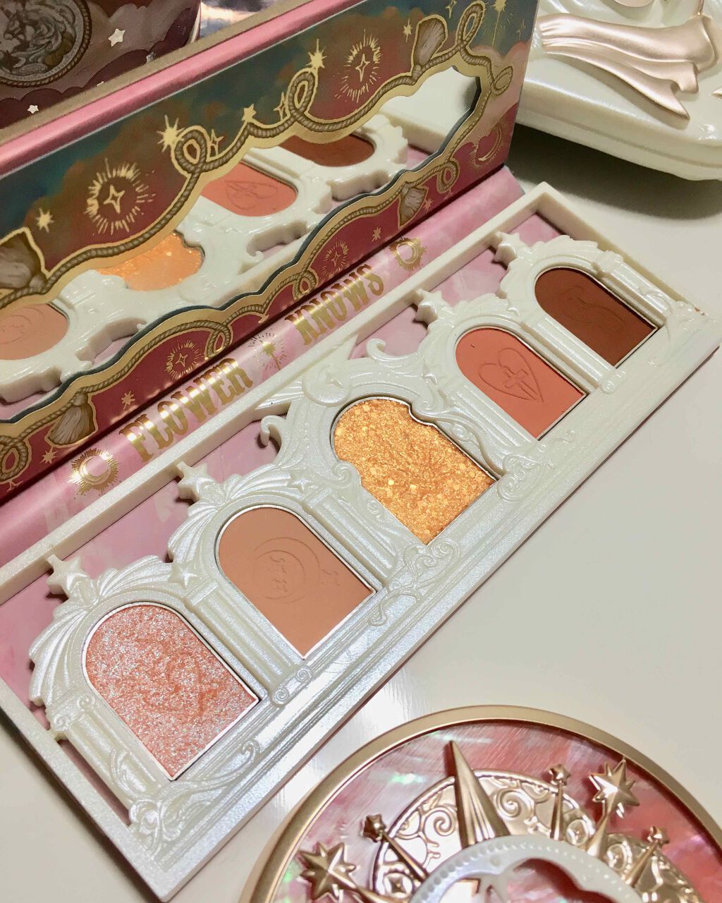 ユニコーンシリーズ アイシャドウパレット/FlowerKnows/アイシャドウパレットを使ったクチコミ（2枚目）