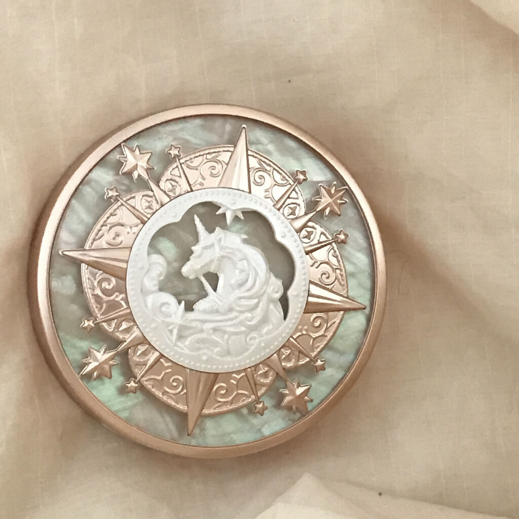 ユニコーンシリーズ チークブラッシュ #カフェラテ/FlowerKnows/パウダーチークを使ったクチコミ（1枚目）