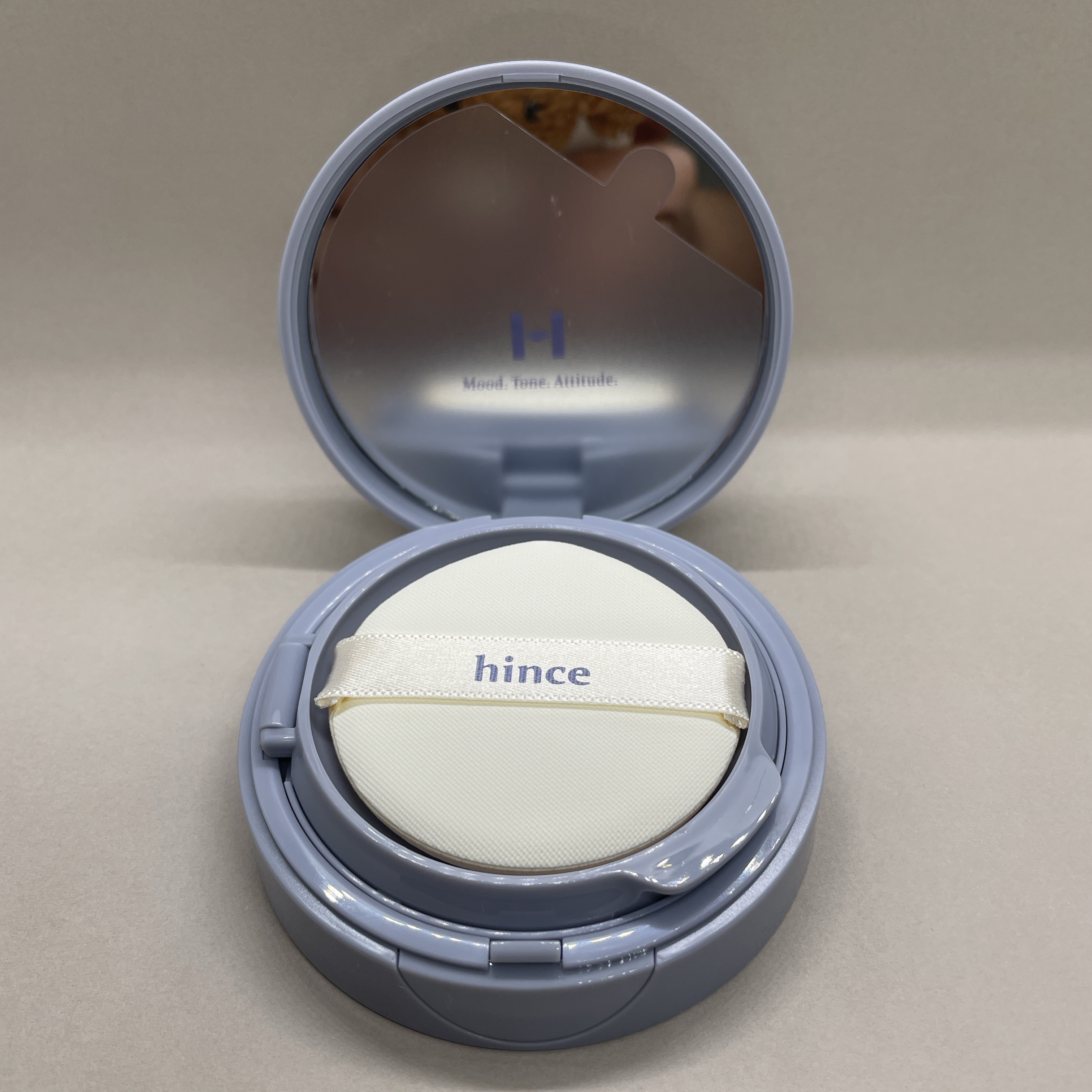 セカンドスキンメッシュマットクッション 23 サンド/hince/クッションファンデーションを使ったクチコミ（2枚目）