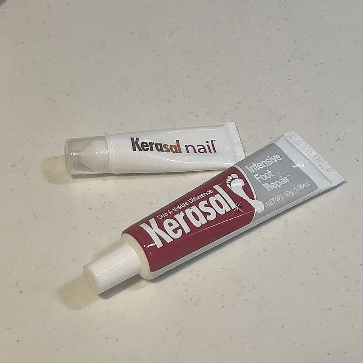 えびとうに🌷 on LIPS 「🦶skincare💅.✔︎Kerasalケラサルネイル爪栄養剤..」(4枚目)