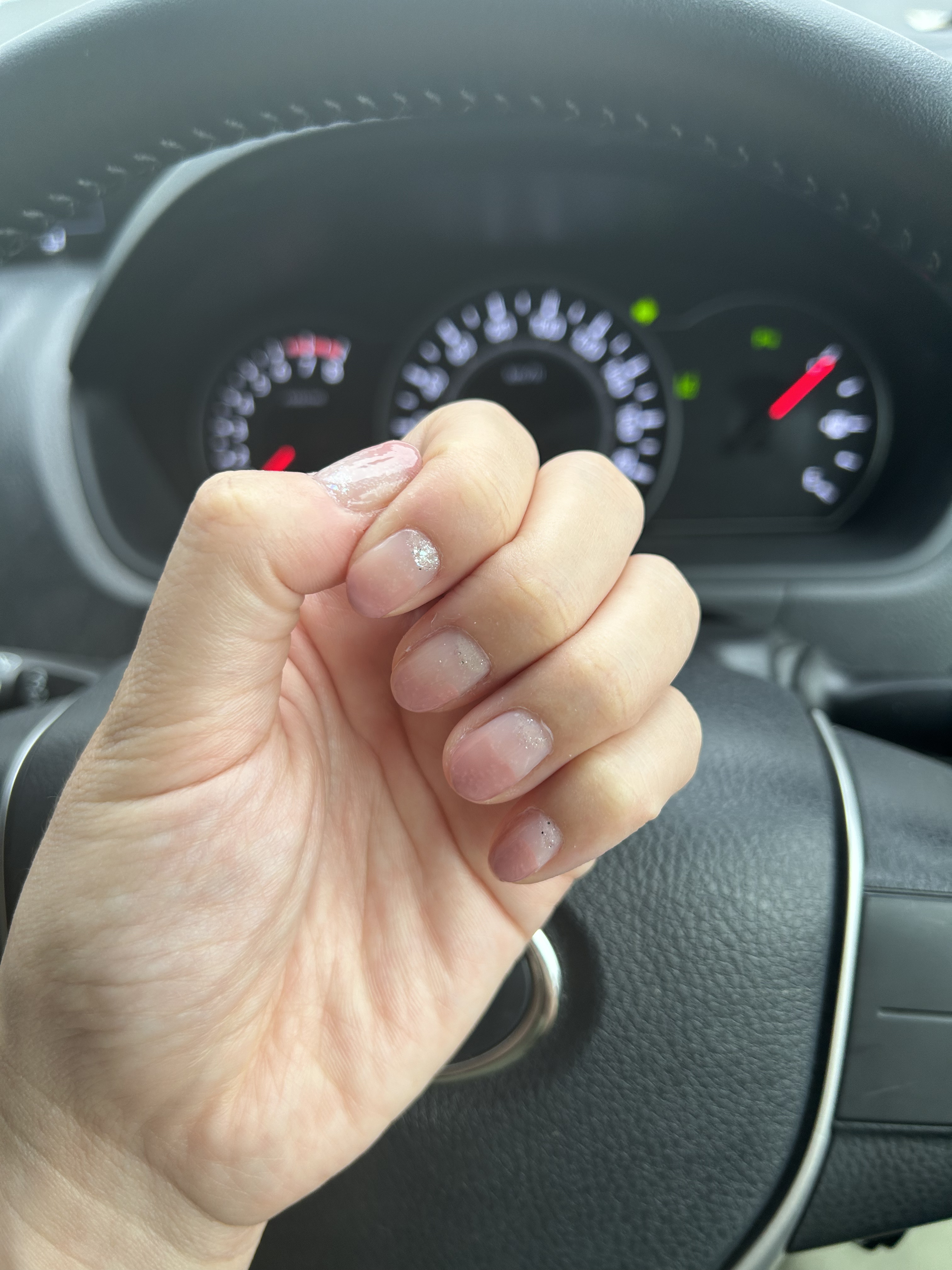 カラフルネイルズ/キャンメイク/マニキュアを使ったクチコミ（2枚目）