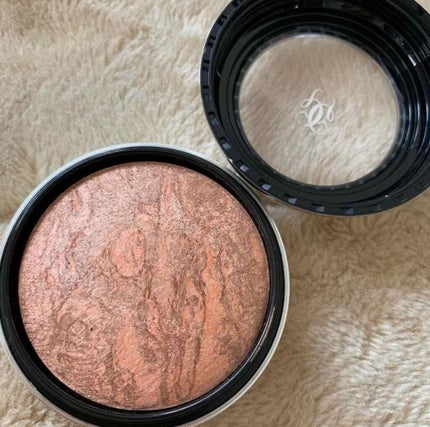 ハイライティング パウダー/GUERLAIN/プレストパウダーを使ったクチコミ(2枚目)