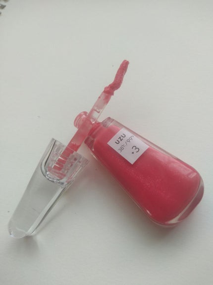 38°C / 99°F リップトリートメント (リップ美容液)/UZU BY FLOWFUSHI/リップケアを使ったクチコミ(2枚目)