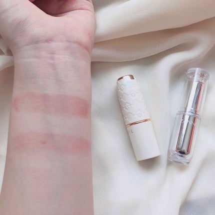 ラスティンググロスリップ/CEZANNE/口紅を使ったクチコミ(4枚目)