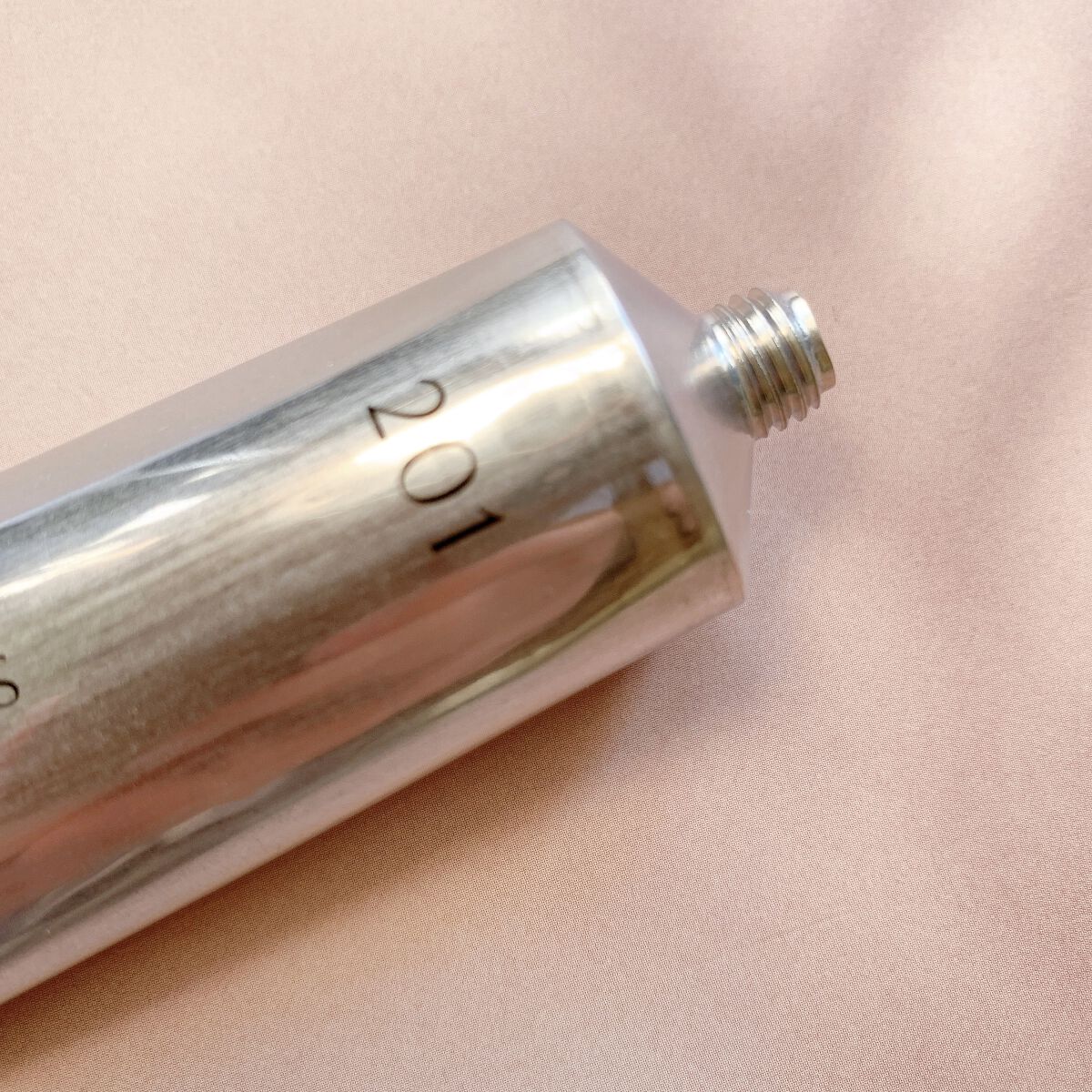 ソリッドパフューム サンダルウッド 201/Addct/練り香水を使ったクチコミ（3枚目）