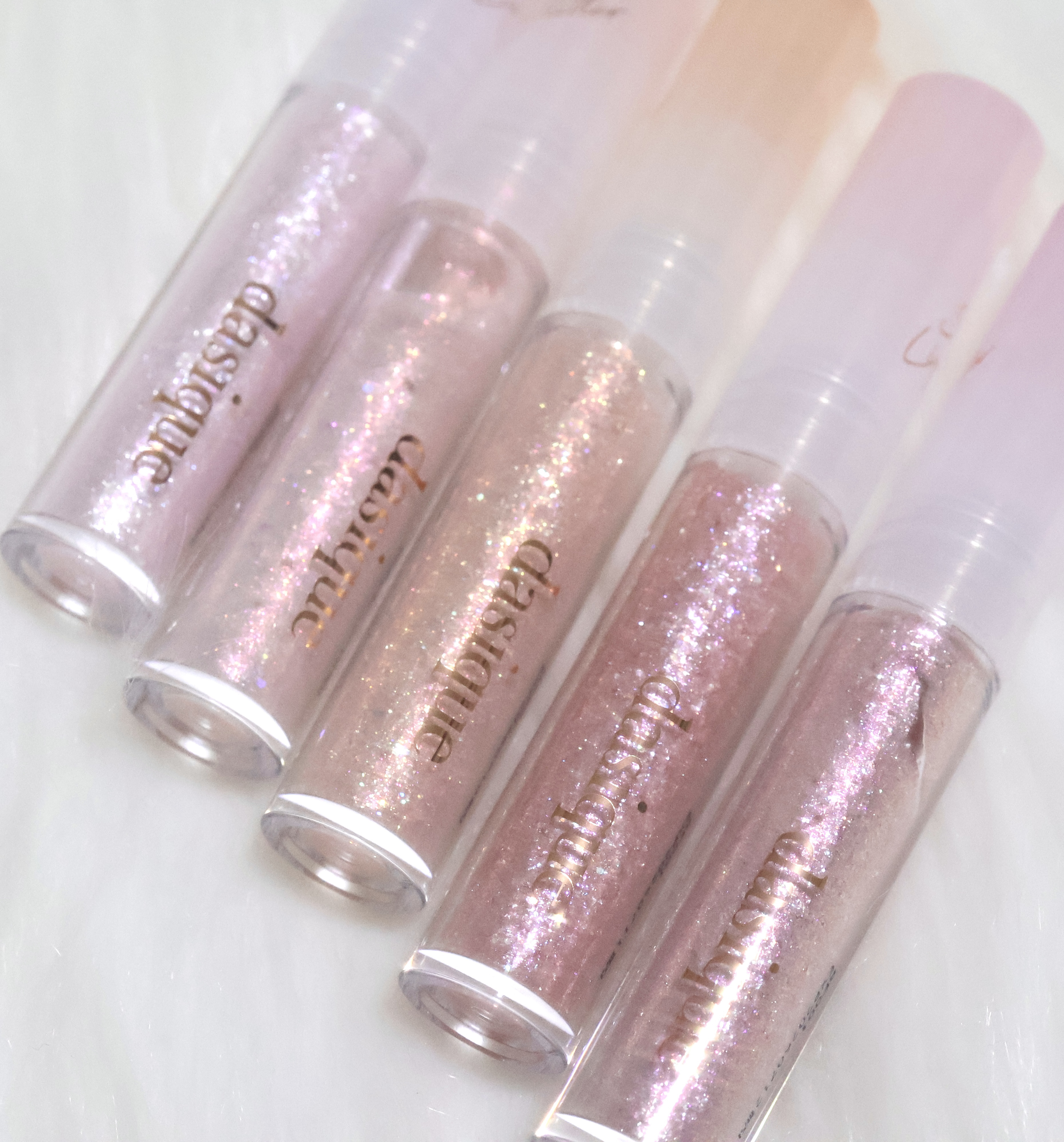 スターリットジュエルリキッドグリッター 03 パープル スパークリング/dasique/グリッターを使ったクチコミ（2枚目）