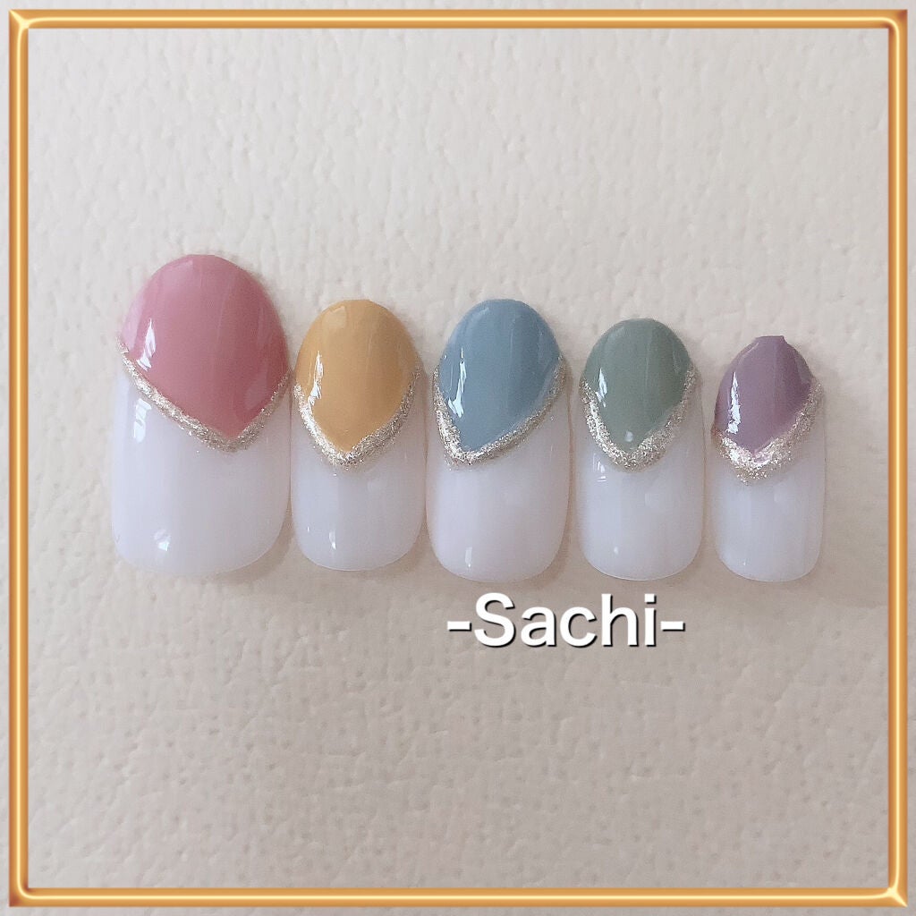 カラフルネイルズ/キャンメイク/マニキュアを使ったクチコミ(3枚目)