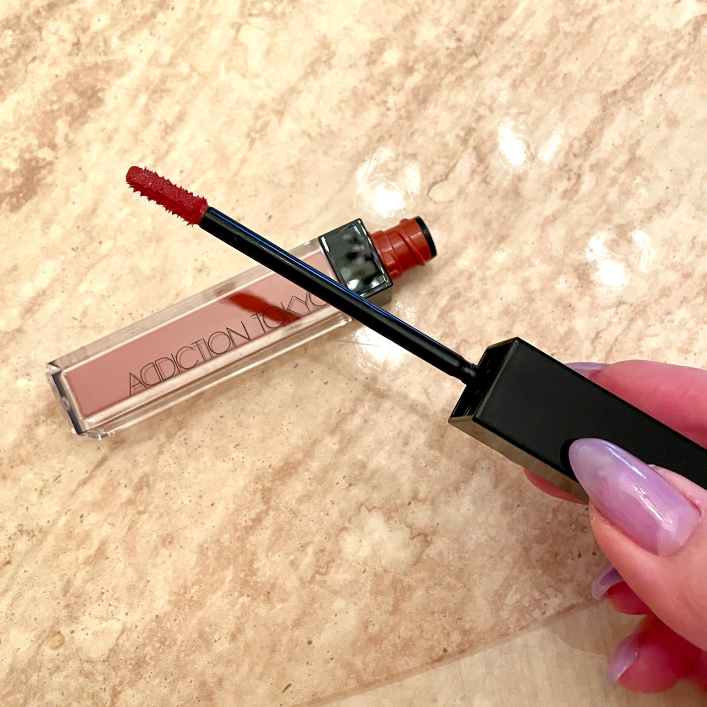 アディクション リップ セラム ティント/ADDICTION/リップティントを使ったクチコミ(2枚目)