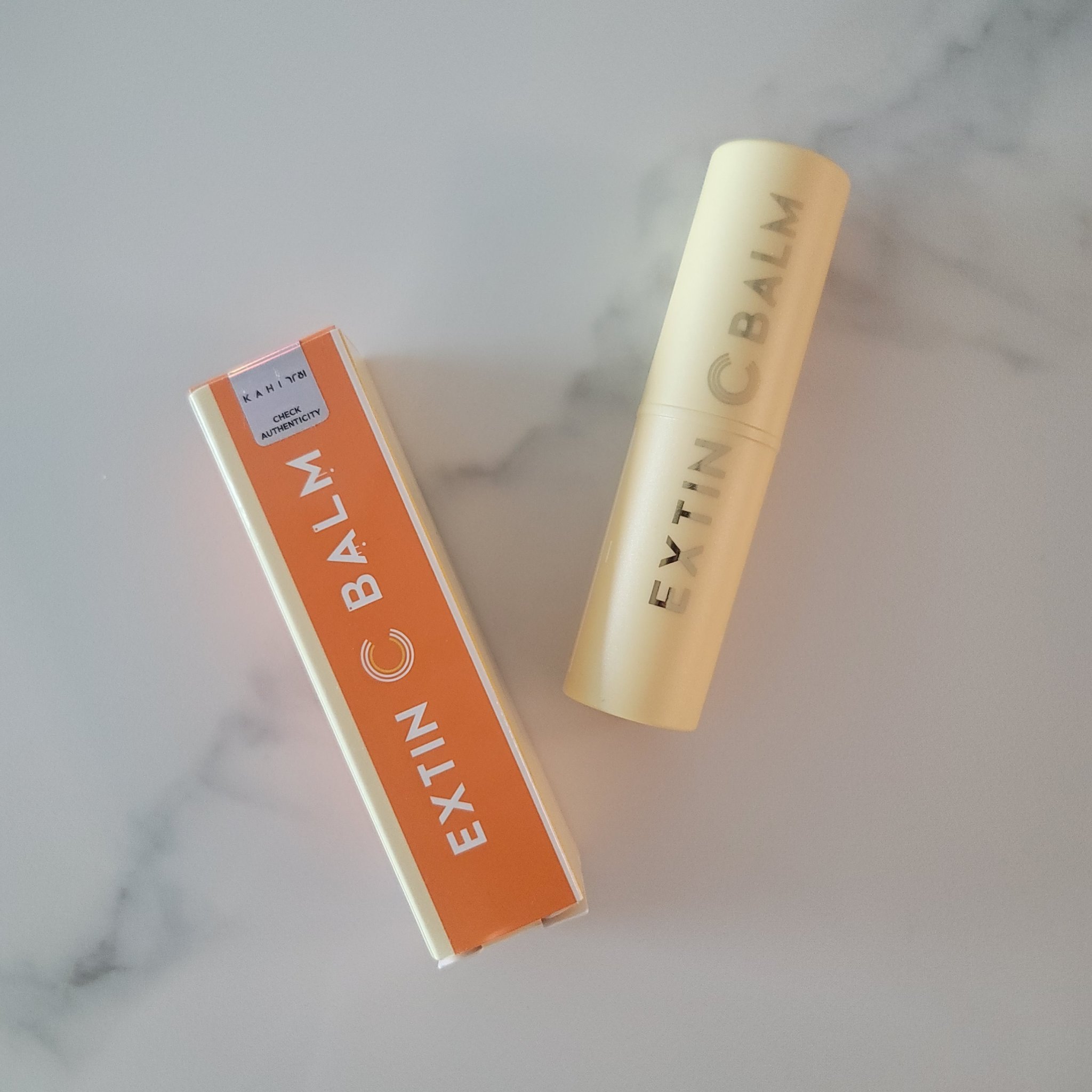 エクスティンCバーム/KAHI/フェイスバームを使ったクチコミ（1枚目）