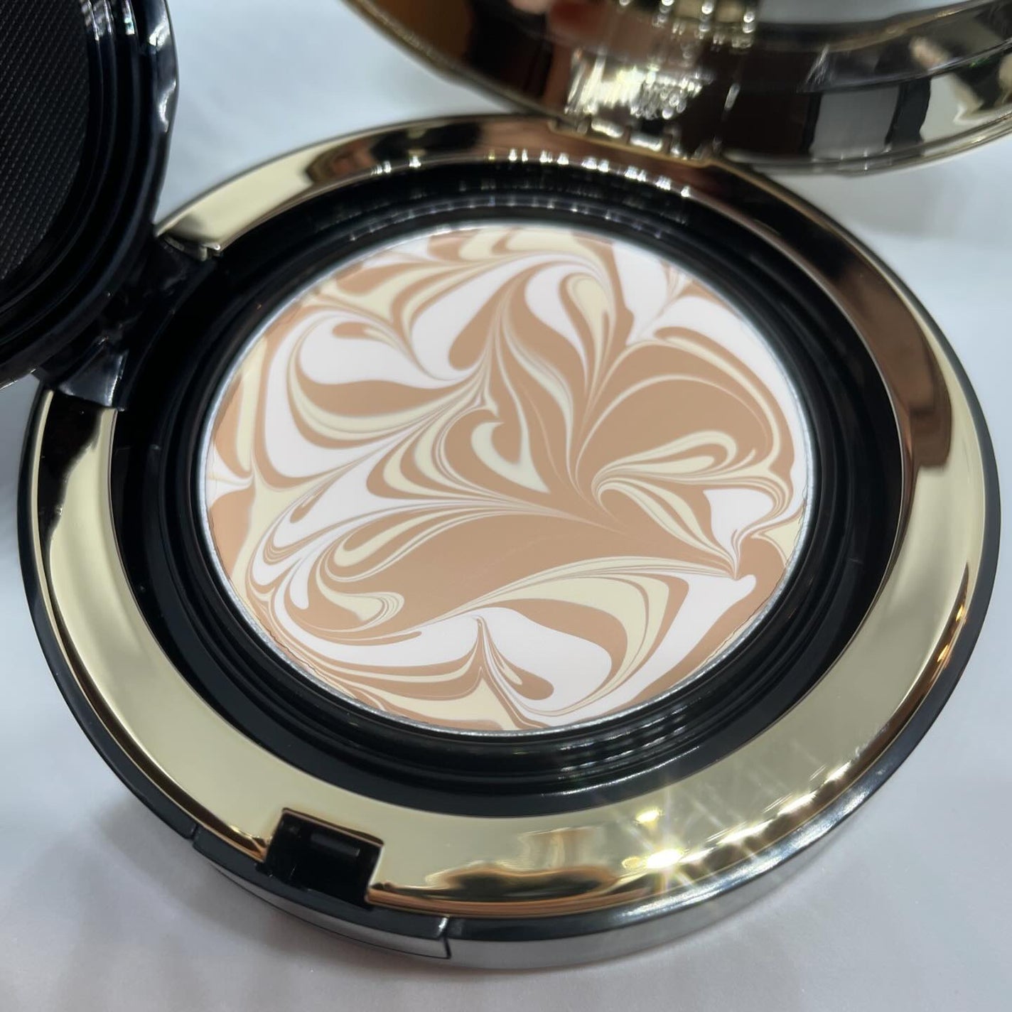 SIGNATURE ESSENCE COVER PACT /AGE20’s/クリーム・エマルジョンファンデーションを使ったクチコミ(4枚目)