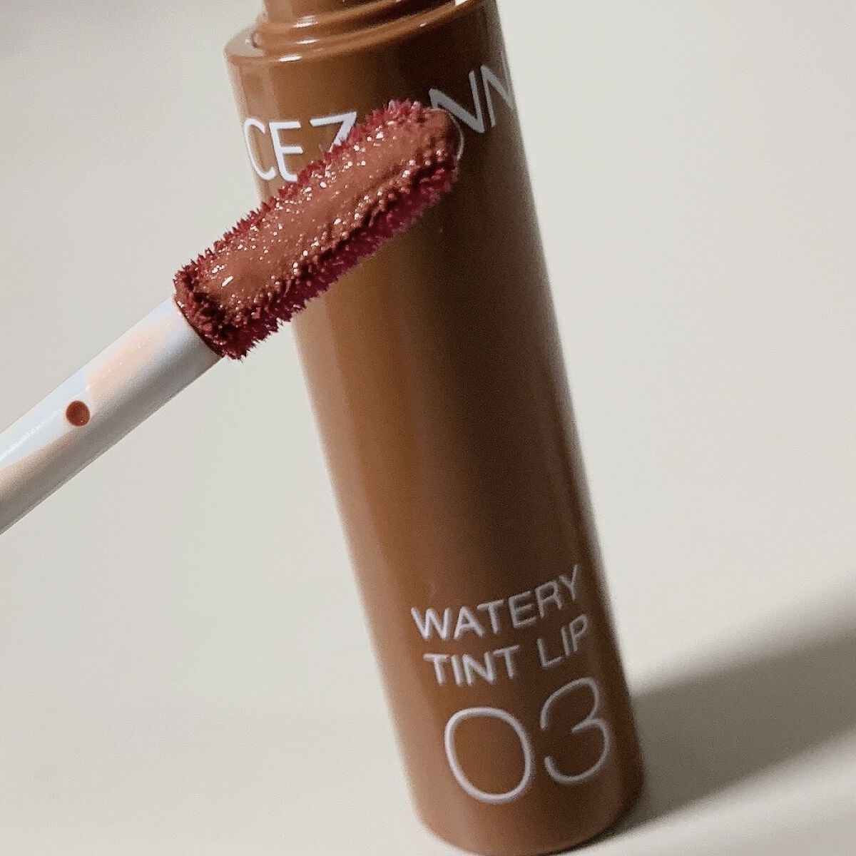 ウォータリーティントリップ/CEZANNE/リップティントを使ったクチコミ（2枚目）