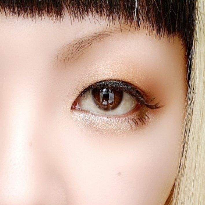 シャイニーアイパレットチャームブラウン/VAVI MELLO/アイシャドウパレットを使ったクチコミ(6枚目)