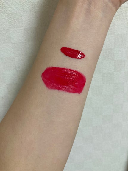 VT アートインリップティントのクチコミ「VT Cosmeticsアートインリップティント
2枚目が普通に塗った状態で3枚目が何回かテ.....」(2枚目)