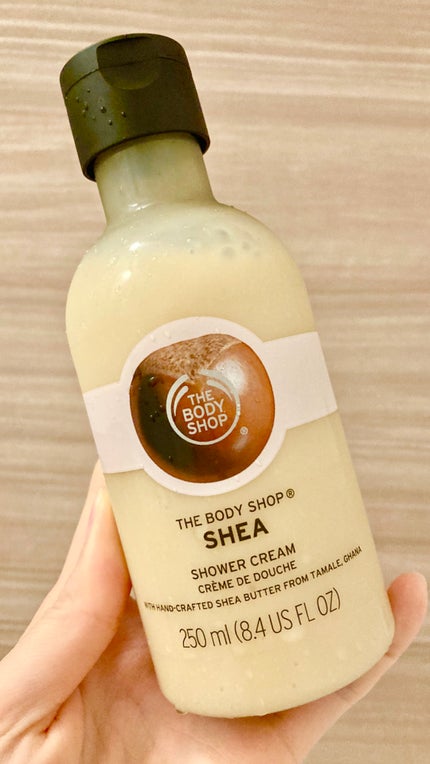 THE BODY SHOP シャワークリーム シアのクチコミ「THE BODY SHOP
シャワークリーム シア
シアの香りと
シャワークリームと.....」(1枚目)