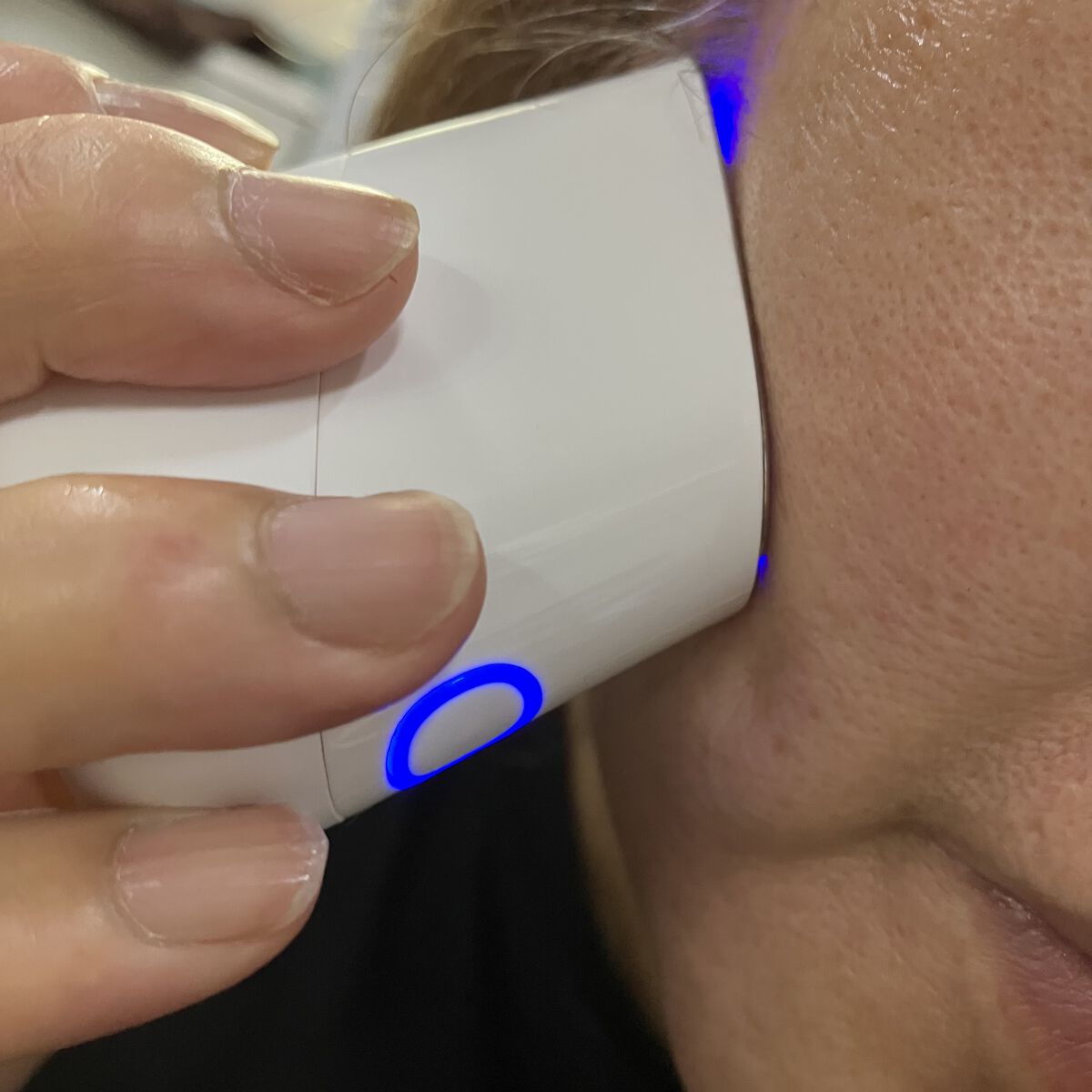 スキンライトセラピーII/Makeon/美顔器・マッサージを使ったクチコミ（2枚目）