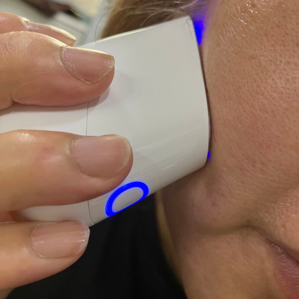 スキンライトセラピーII/Makeon/美顔器・マッサージを使ったクチコミ(2枚目)