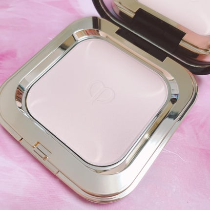 プードルコンパクトエサンシエルn/クレ・ド・ポー ボーテ/プレストパウダーを使ったクチコミ(4枚目)