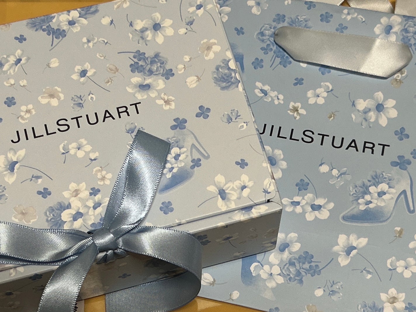 サムシングピュアブルー セント マイリップス/JILL STUART/口紅を使ったクチコミ(4枚目)