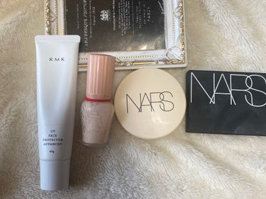 ライトリフレクティングセッティングパウダー　プレスト　N/NARS/プレストパウダーを使ったクチコミ（1枚目）