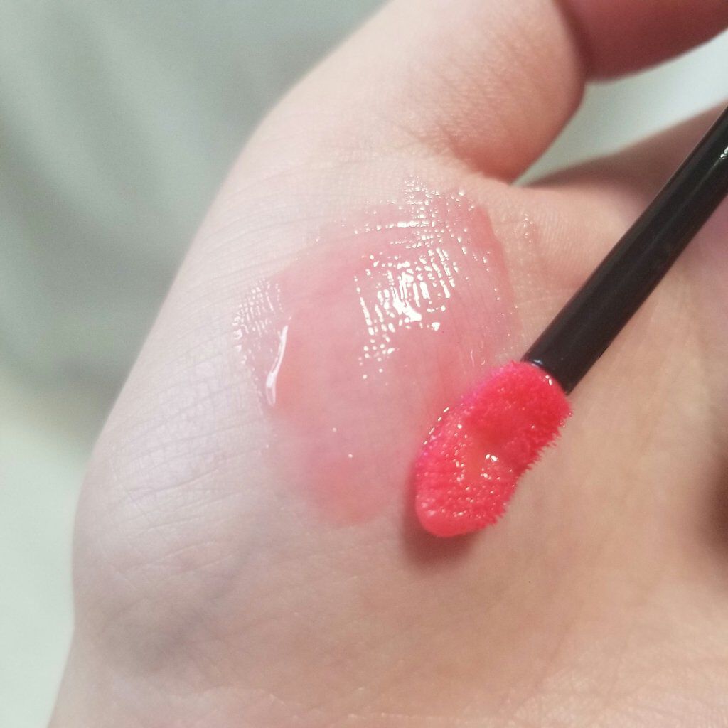 ユイルカレス/ロレアル パリ/リップグロスを使ったクチコミ(6枚目)