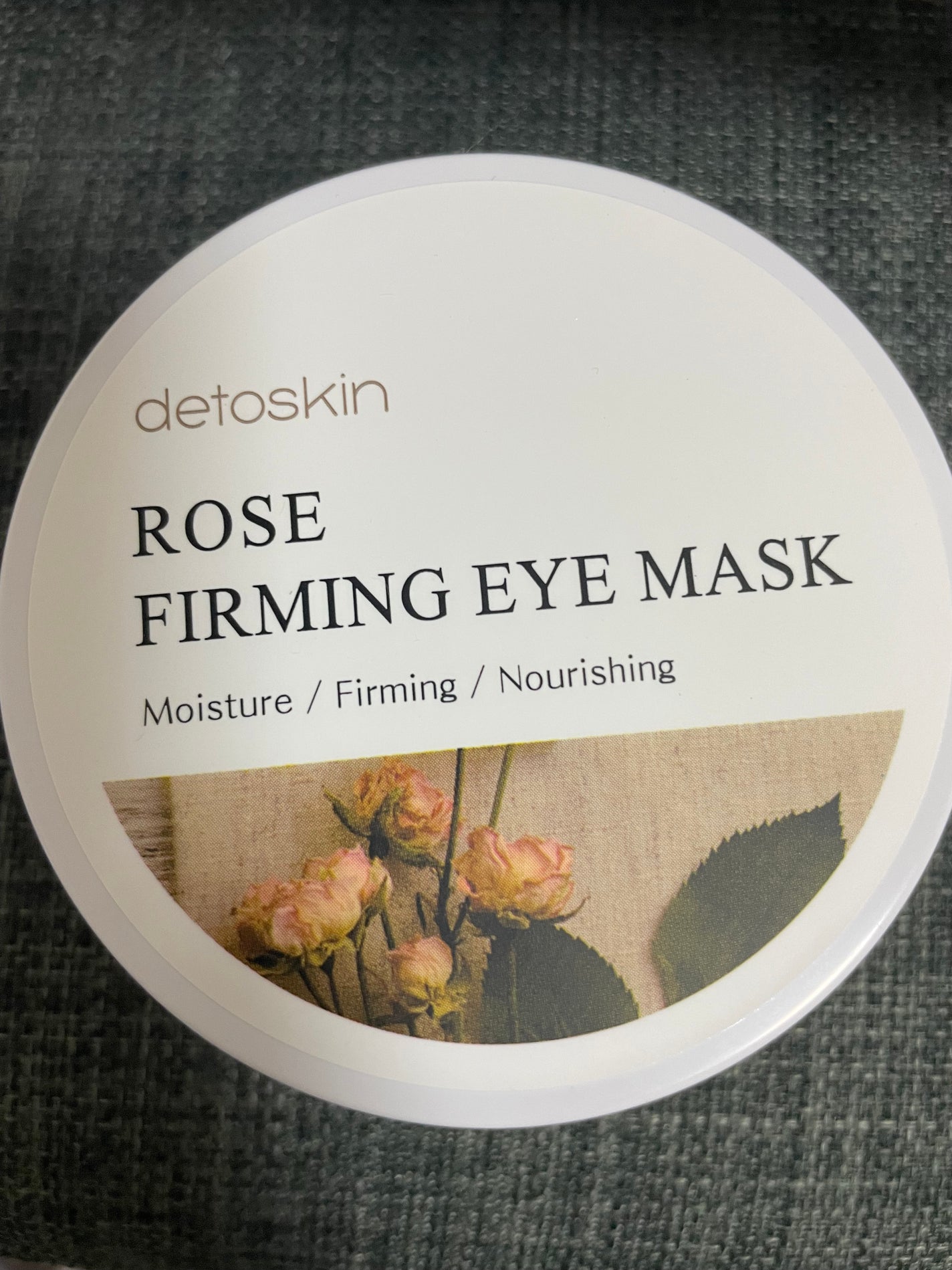 ローズファーミングアイマスク/DETOSKIN/アイケア・アイクリームを使ったクチコミ(1枚目)