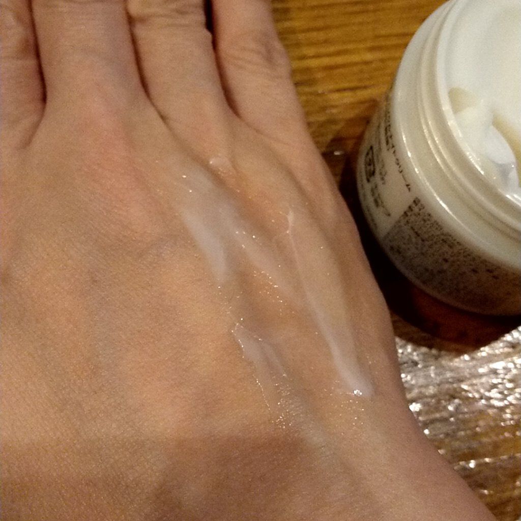 リンクルナイトクリーム/なめらか本舗/フェイスクリームを使ったクチコミ（3枚目）