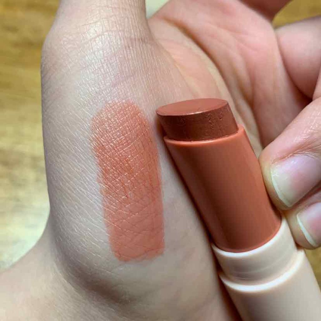 ヌードロップデュイスティック/HOLIKA HOLIKA/口紅を使ったクチコミ（2枚目）