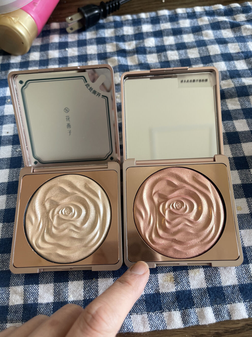 双花彫刻 ハイライト/花西子/パウダーハイライトを使ったクチコミ（2枚目）