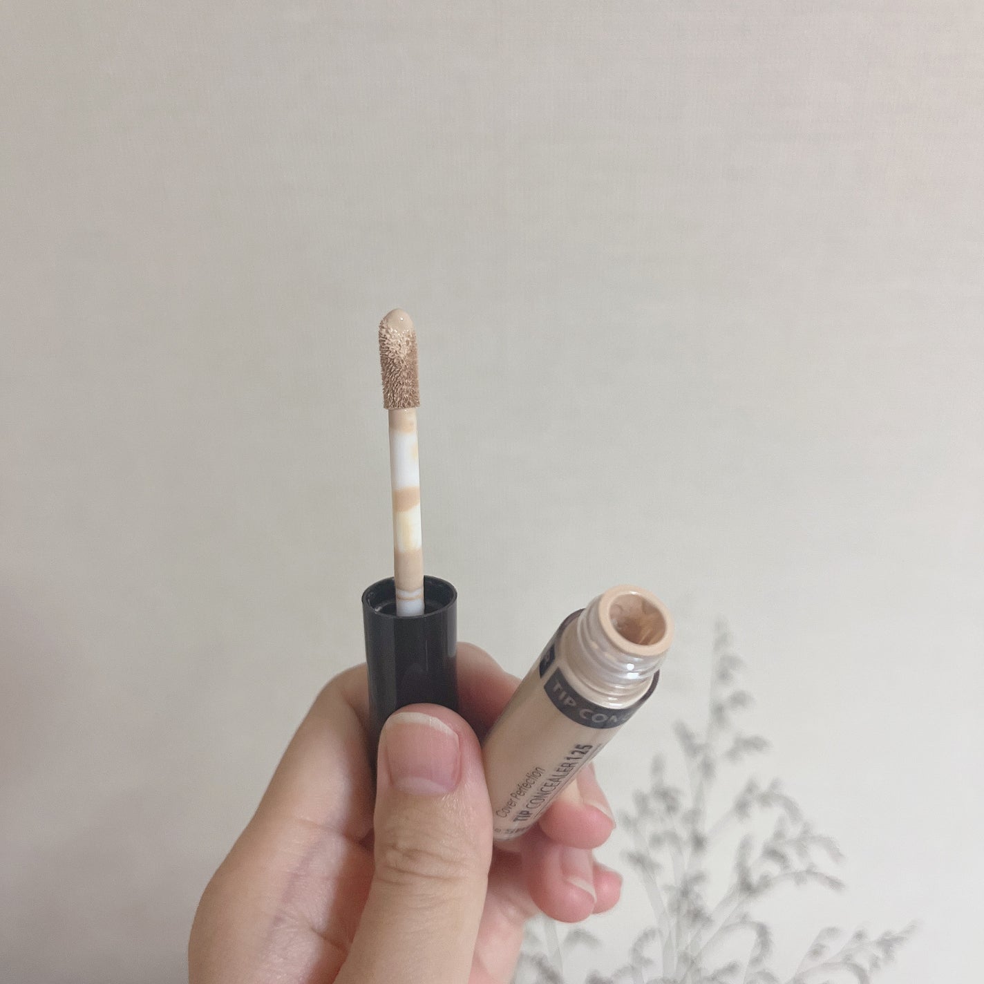 カバーパーフェクション チップコンシーラー/the SAEM/リキッドコンシーラーを使ったクチコミ(2枚目)