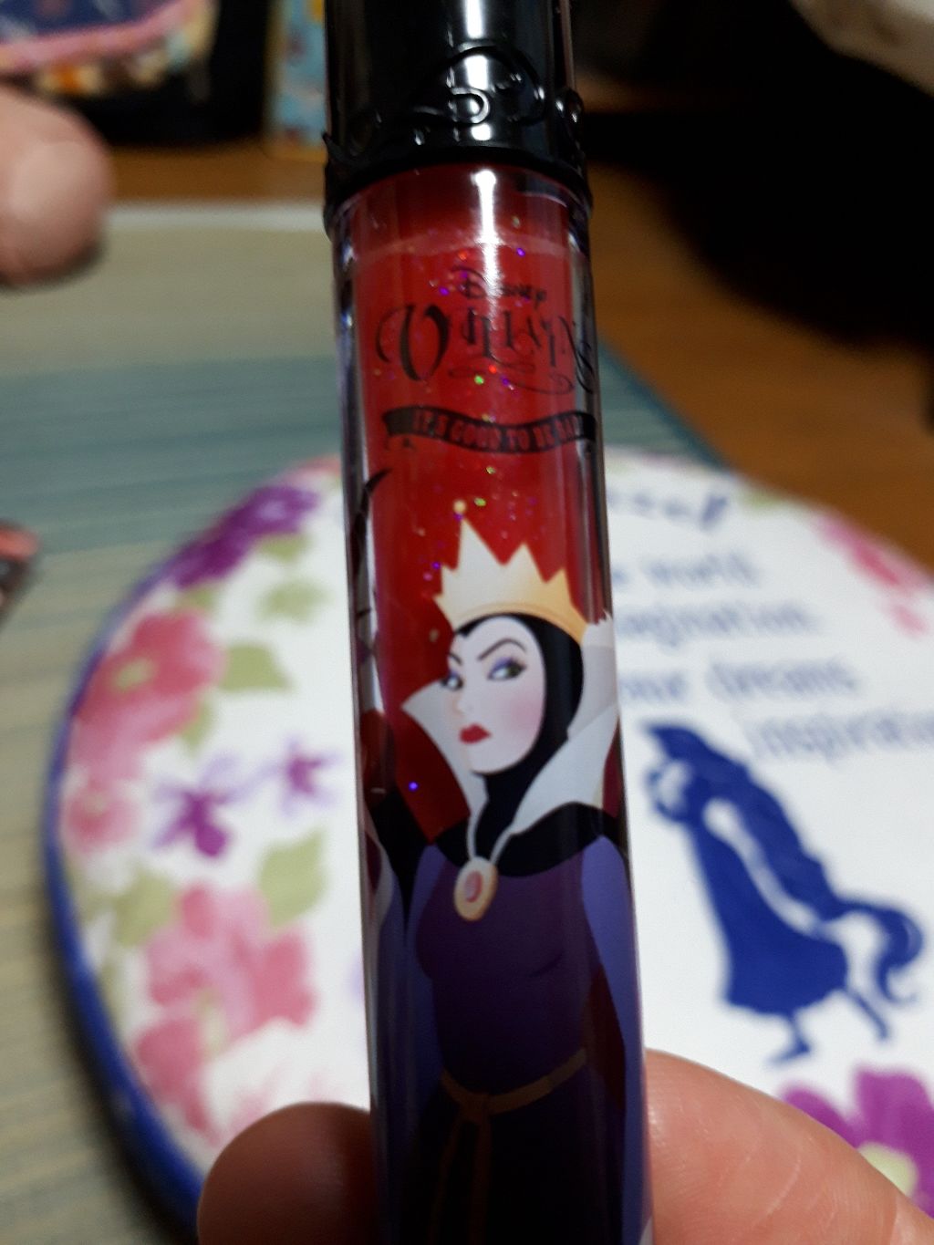 クリスタルグロス/Queen's Key(クイーンズキー)/リップグロスを使ったクチコミ(3枚目)