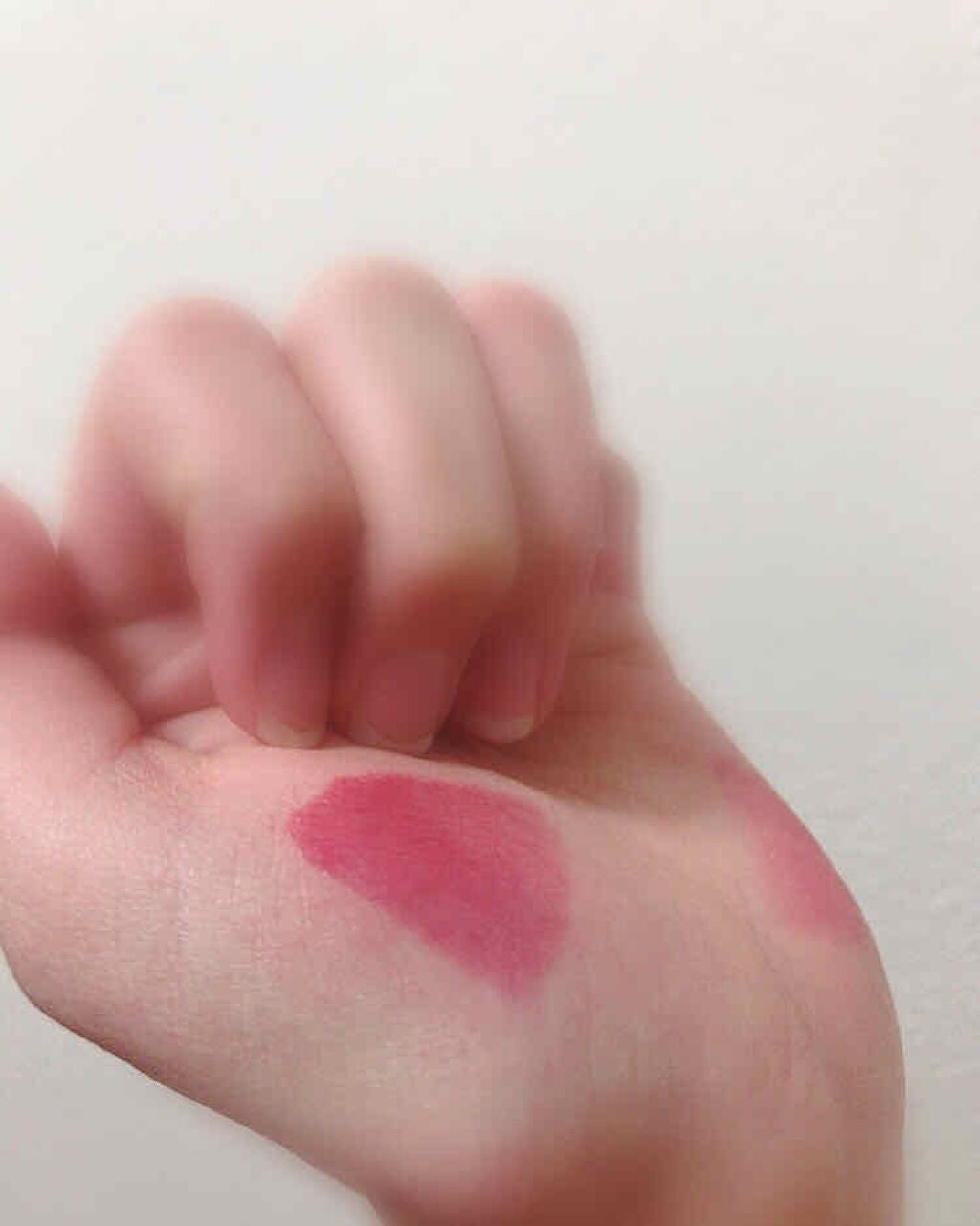 ジューシーラスティングティント/rom&nd/リップティントを使ったクチコミ(3枚目)