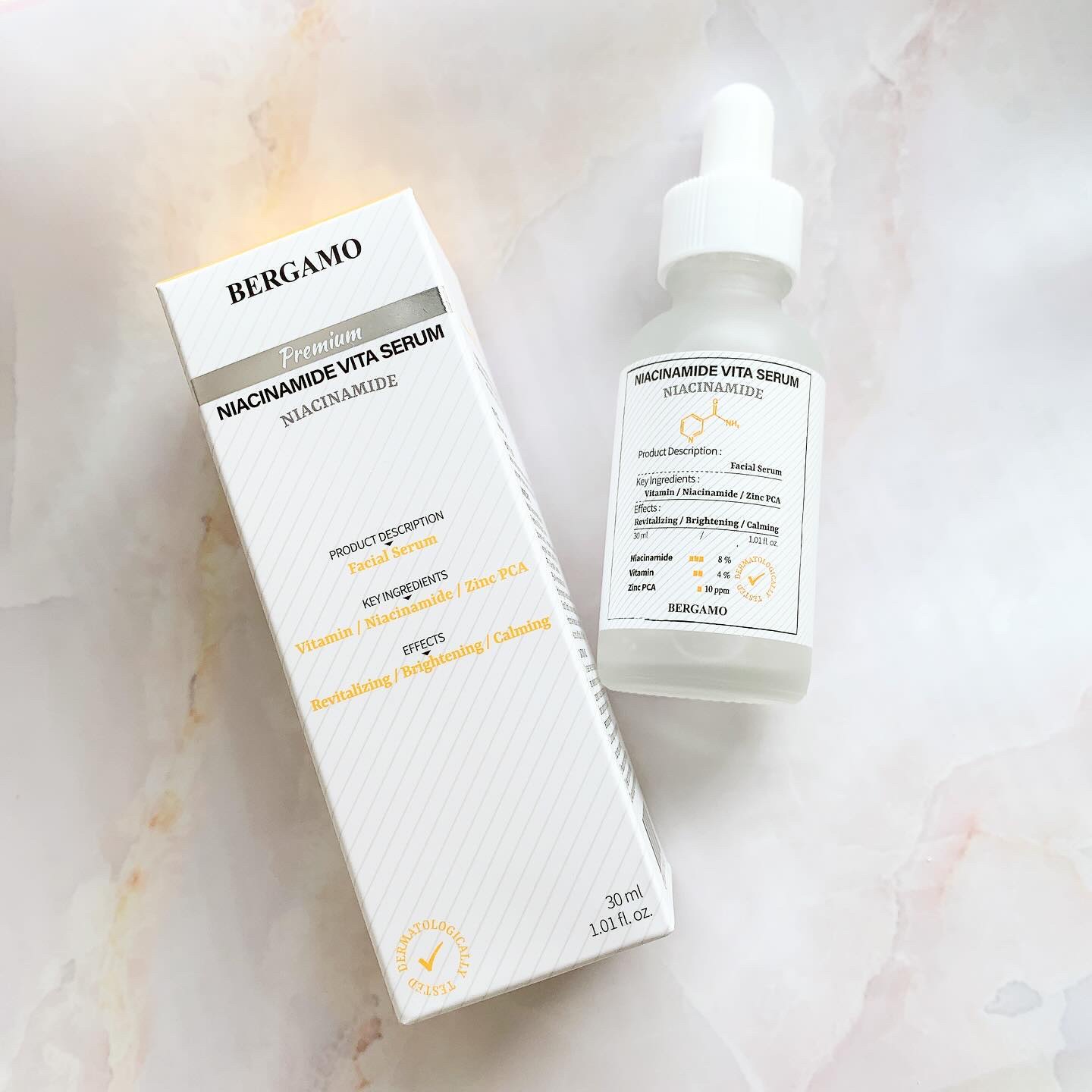 ナイアシンアミド×ビタミンで
トーンアンチエイジング🪄💫
⁡
┈┈┈┈┈┈┈┈┈┈
𝘉𝘌𝘙𝘎𝘈𝘔𝘖
プレミアム ナイアシンアミドビタセラム
┈┈┈┈┈┈┈┈┈┈
⁡
🇮🇹イタリアのヴィーガンV-Labelだけではなく
