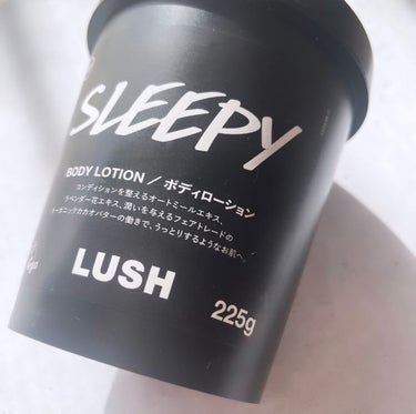 ラッシュ トワイライトムーン ボディローションのクチコミ「*
*
@lushlife_japan 
#トワイライトムーンボディローション

＼全女子に推.....」（1枚目）