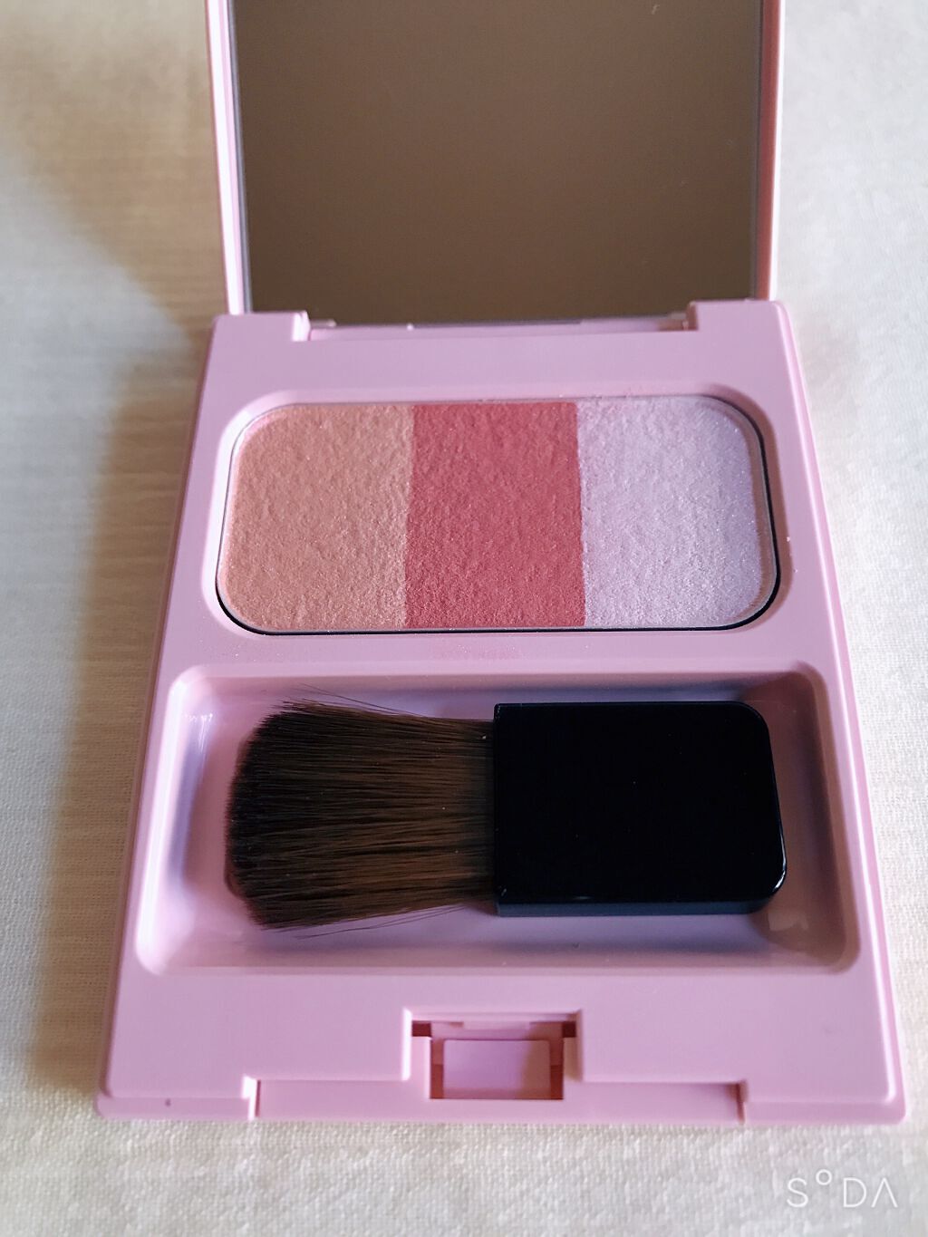 ブレンドチークカラー/WHOMEE/パウダーチークを使ったクチコミ(3枚目)