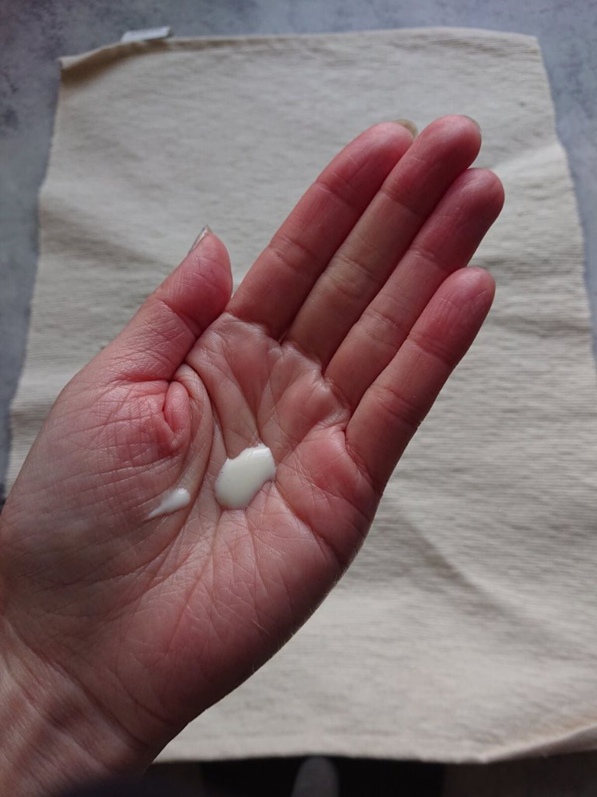 フランキンセンスフェイシャルウォッシュ/ニールズヤード レメディーズ/その他洗顔料を使ったクチコミ(3枚目)