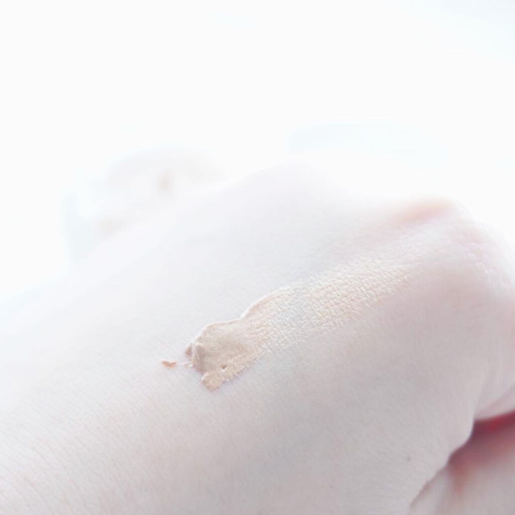 マスターラディアンスベース/rms beauty/化粧下地を使ったクチコミ（2枚目）