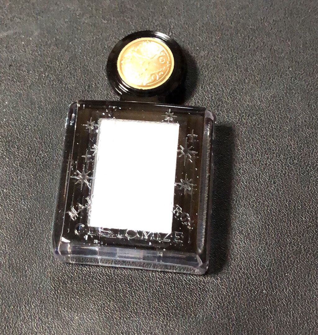 シャドーカスタマイズ (フローティング)/MAJOLICA MAJORCA/単色アイシャドウを使ったクチコミ（1枚目）