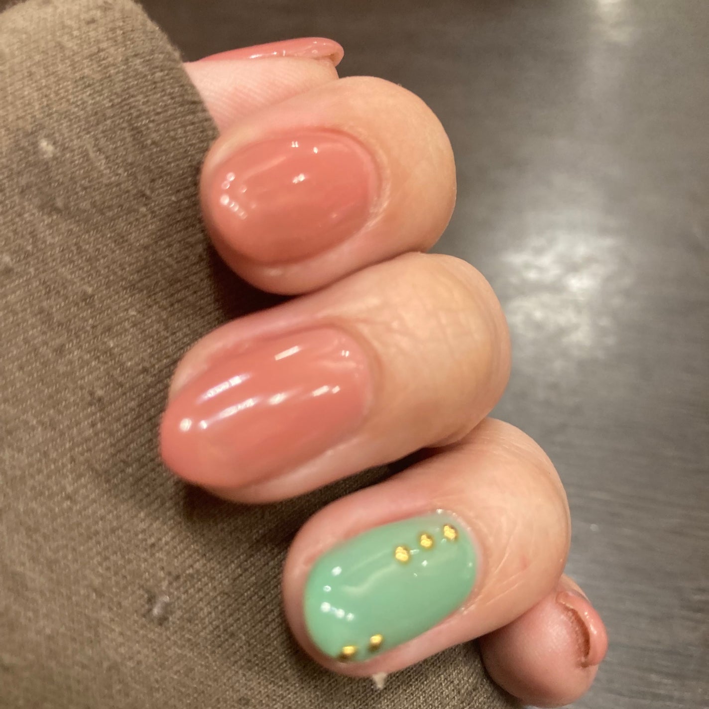 ぴっぴちゃん(。•ө•。) on LIPS 「【ネイル(3月)】時間がなく急遽初めましてのネイルサロンにて♡..」(2枚目)