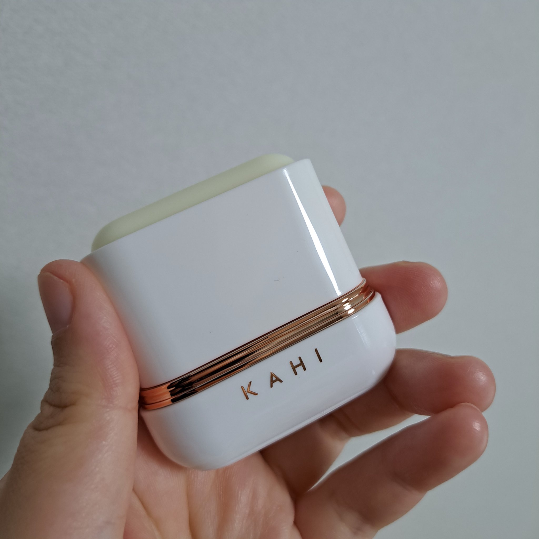 エアリーフィットサンスティック/KAHI/日焼け止めスティックを使ったクチコミ（2枚目）