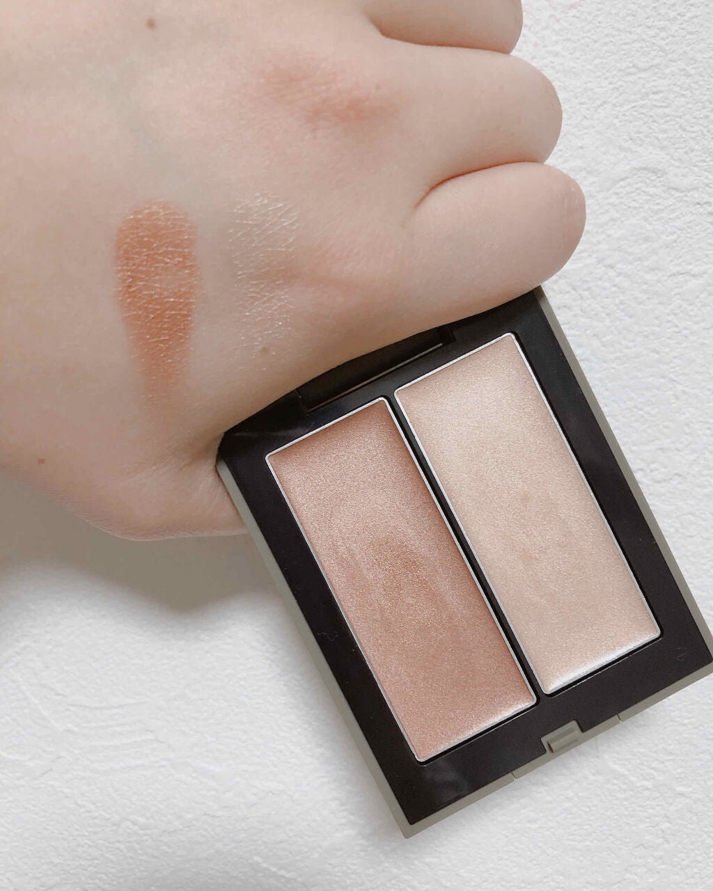 THREE シマリング グロー デュオ/THREE/クリームハイライトを使ったクチコミ(2枚目)