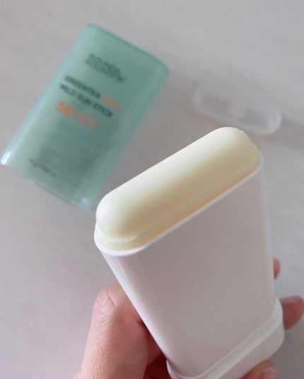 グリーンティー CICA マイルド サンスティック/ラウンドアラウンド/日焼け止めスティックを使ったクチコミ(3枚目)