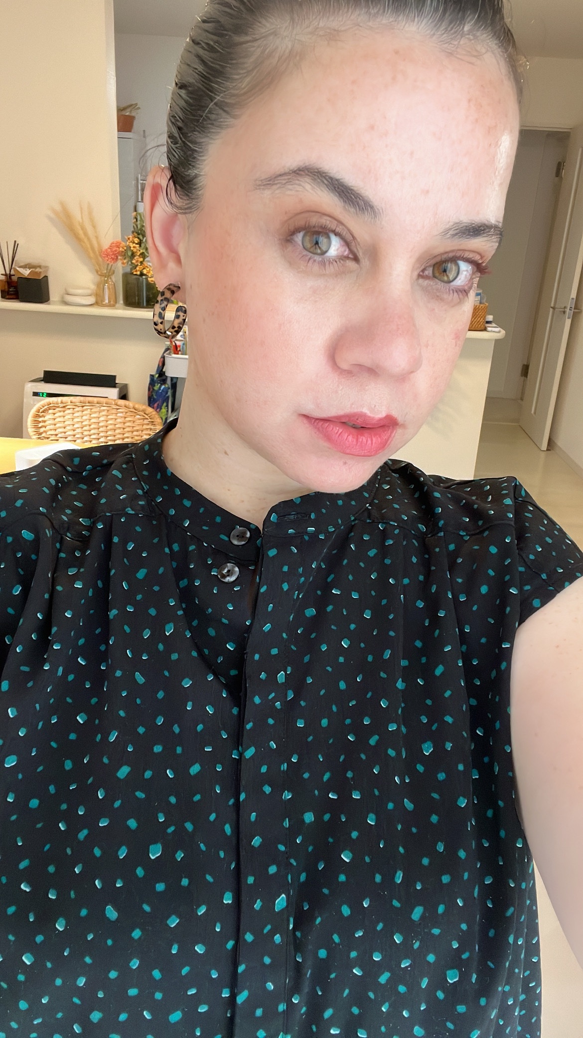 セルヴォーク ヴォランタリー アイズ EX05 メルティブラウン/Celvoke/単色アイシャドウを使ったクチコミ（3枚目）