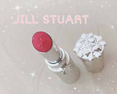 ❤︎JILL STUART❤︎


今回もJILLSTUARTの商品を紹介したいと思います笑


🧸今回紹介させていただくのは「リップブロッサム　59番」です。


🧸見た目
・お姫様みたい
・上のふた