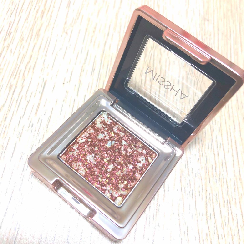 グリッタープリズム シャドウ/MISSHA/グリッターを使ったクチコミ（1枚目）