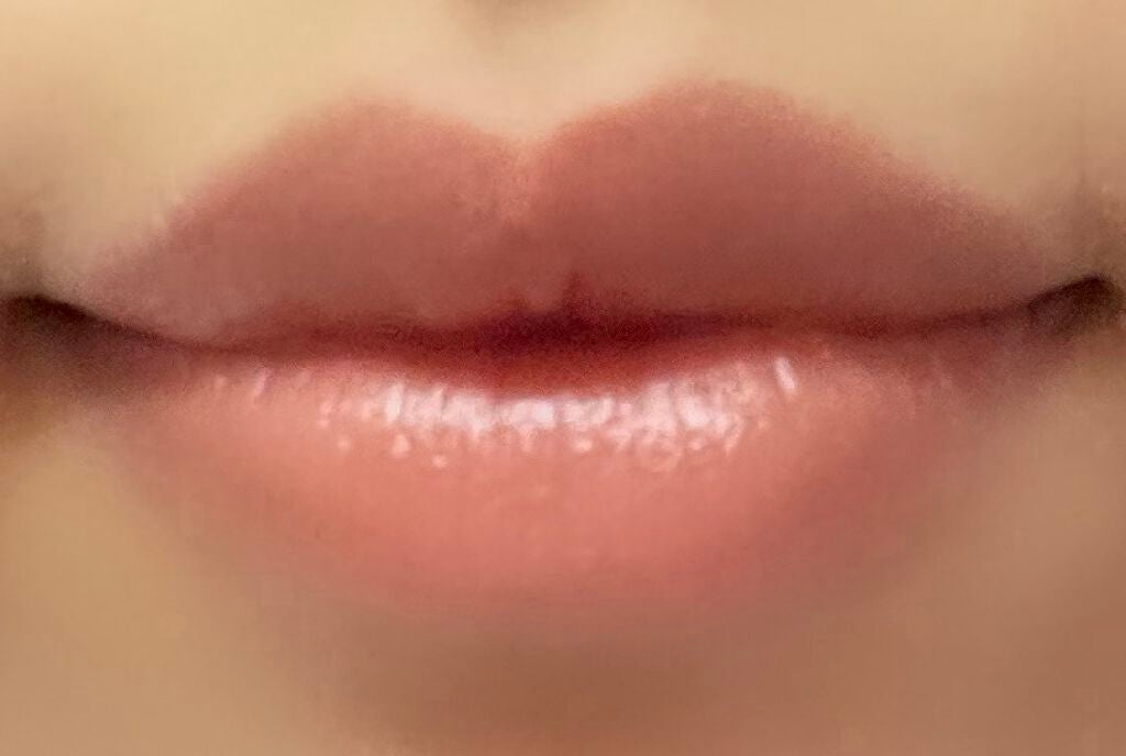 トーン ペタル エッセンス カラー バター/to/one/リップグロスを使ったクチコミ(4枚目)