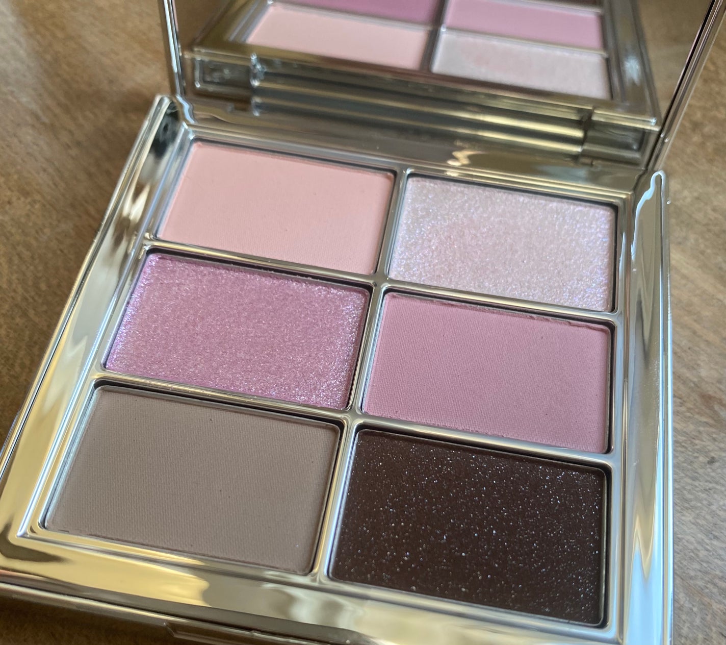 アイ ヴィーガン シアーパレット/AMUSE/アイシャドウパレットを使ったクチコミ(1枚目)