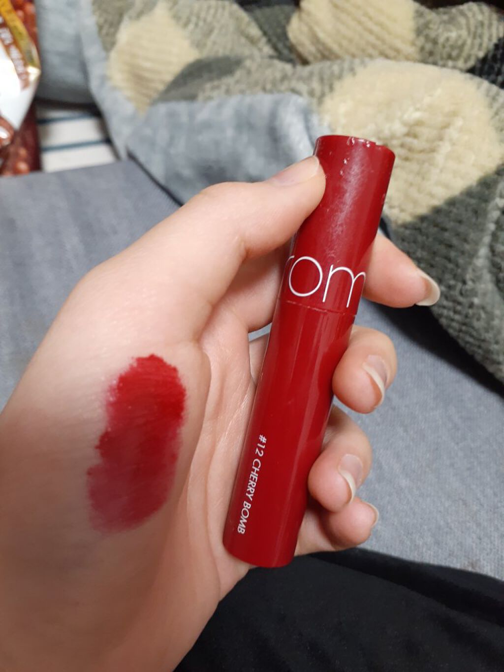 ジューシーラスティングティント/rom&nd/リップティントを使ったクチコミ(1枚目)